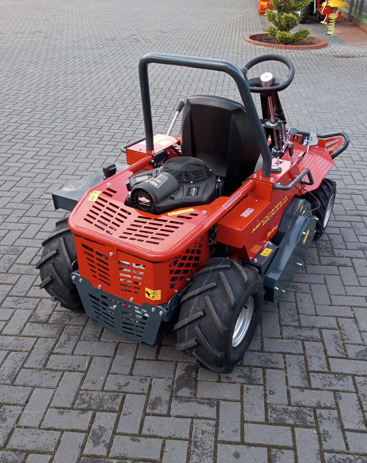 Benassi Schlegelmäher Aufsitzmäher FOX 95 4WD - Allrad