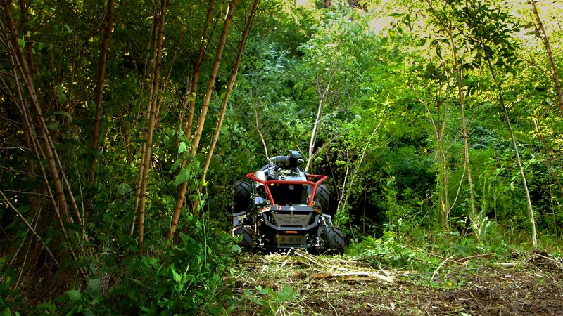 Herkules Predator K34 Ferngesteuerter Böschungsmäher