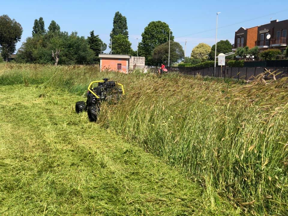 Herkules Predator K34 Ferngesteuerter Böschungsmäher